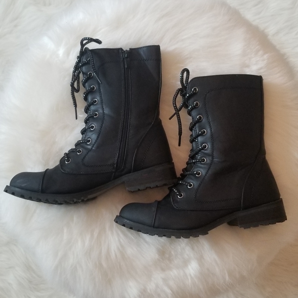 Gia Mia Combat Boots Size 5